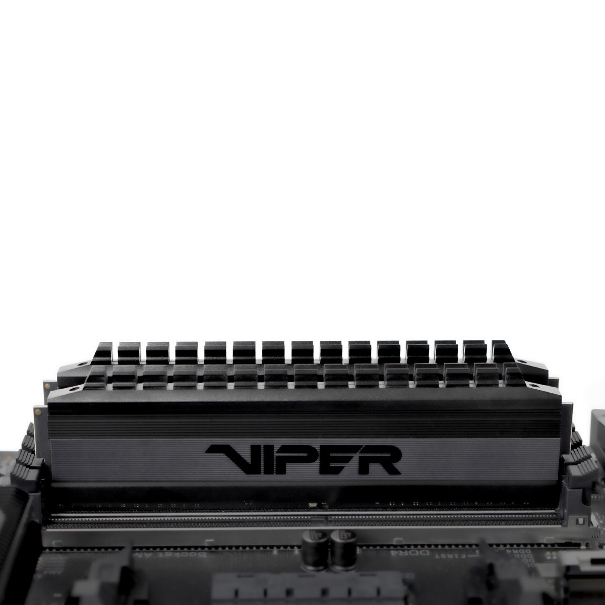 Viper_4_Blackout_M_web